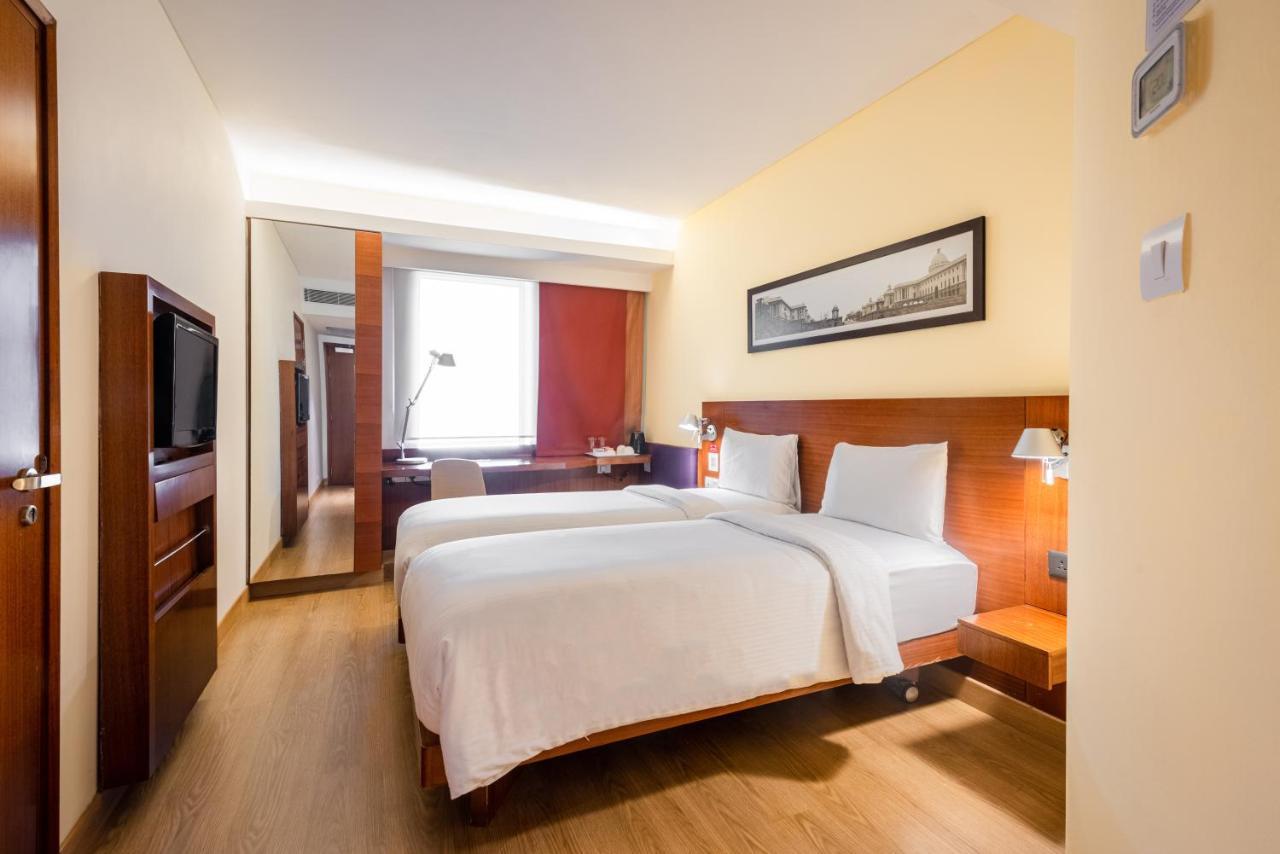 Ibis New Delhi Aerocity - An Accor Brand Exterior photo