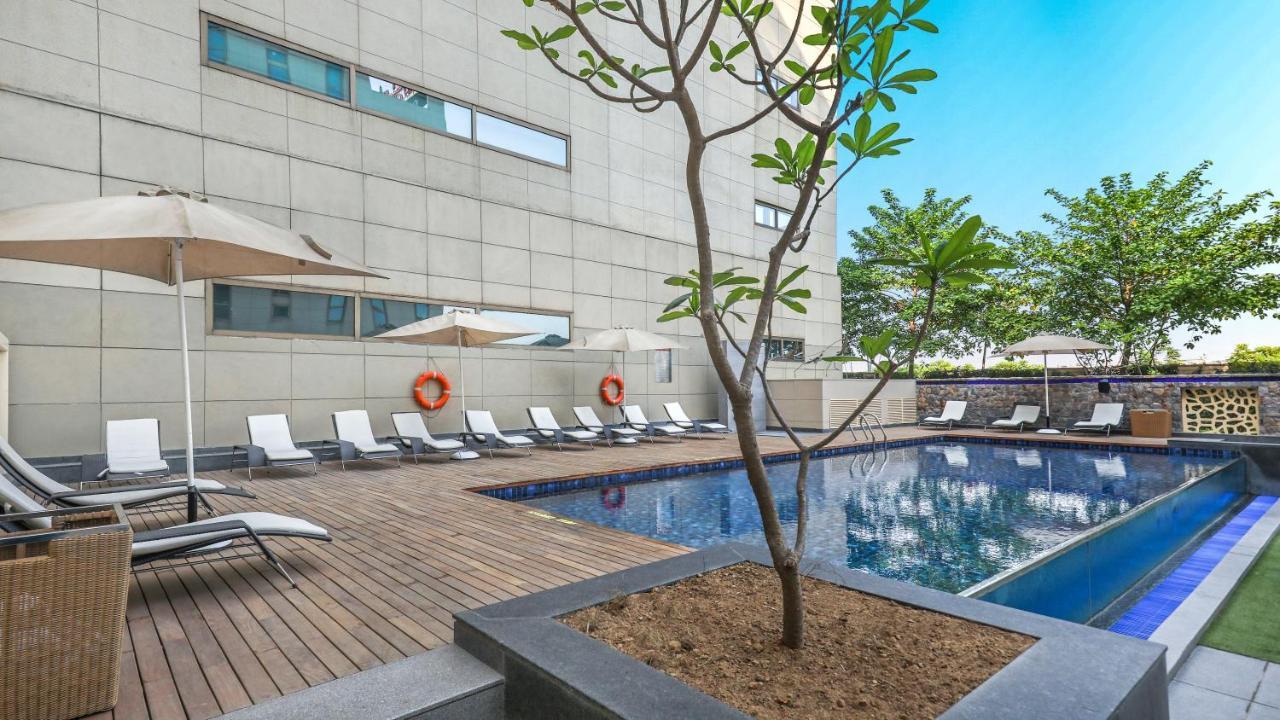 Ibis New Delhi Aerocity - An Accor Brand Exterior photo